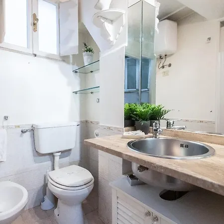 Romantica Studio-rental In Roma