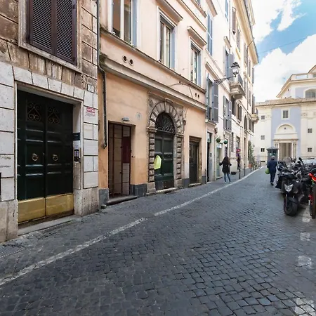 Appartamento Romantica Studio-rental In